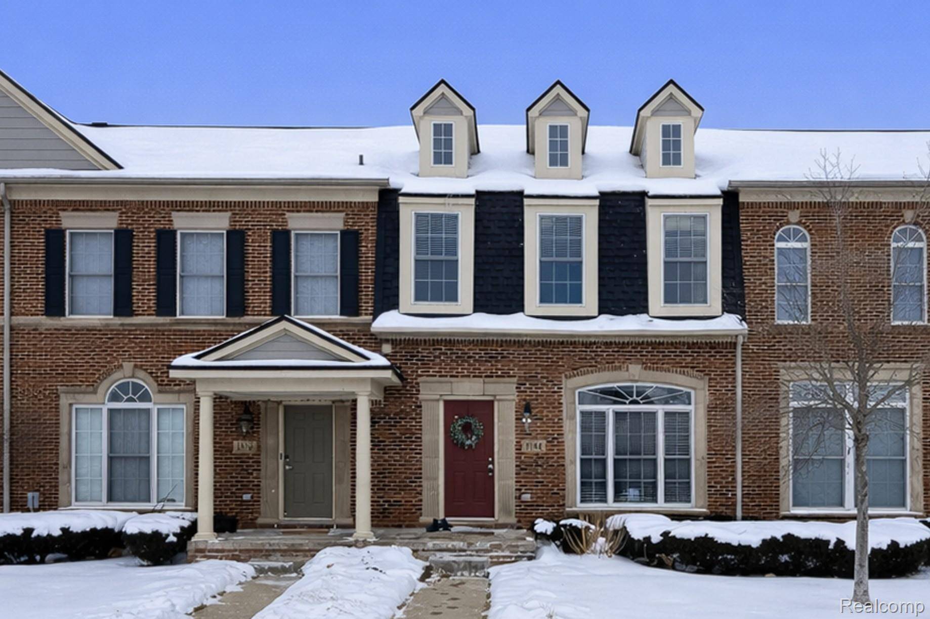 1584 Commodore CIR, Canton Charter Township, MI 48187