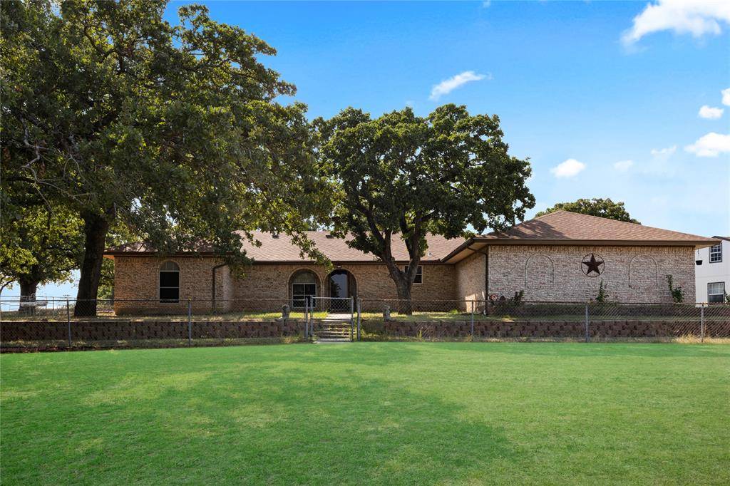 4425 County Road 711, Cleburne, TX 76031