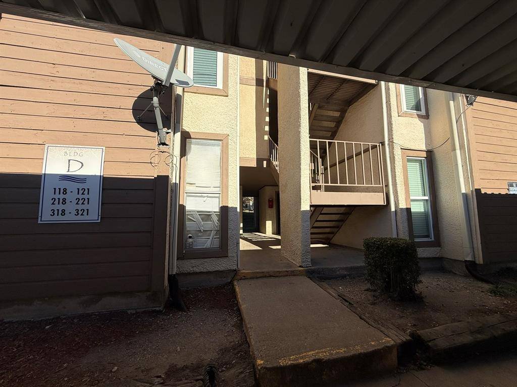 6050 Melody Lane #318, Dallas, TX 75231