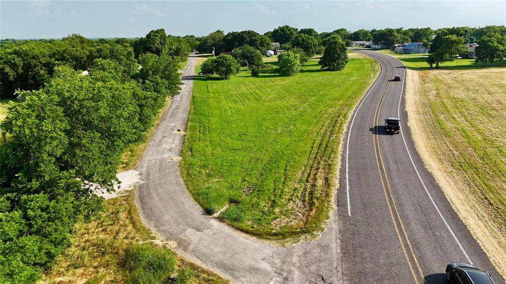 404 N Main Street, Bailey, TX 75413