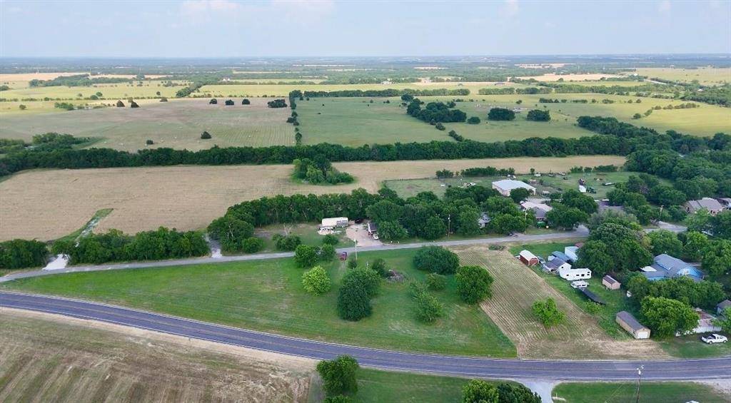 404 N Main Street, Bailey, TX 75413