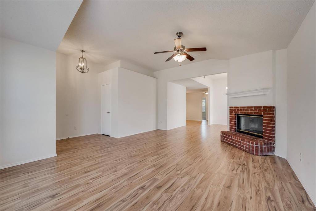 6002 Cohoke Drive, Arlington, TX 76018