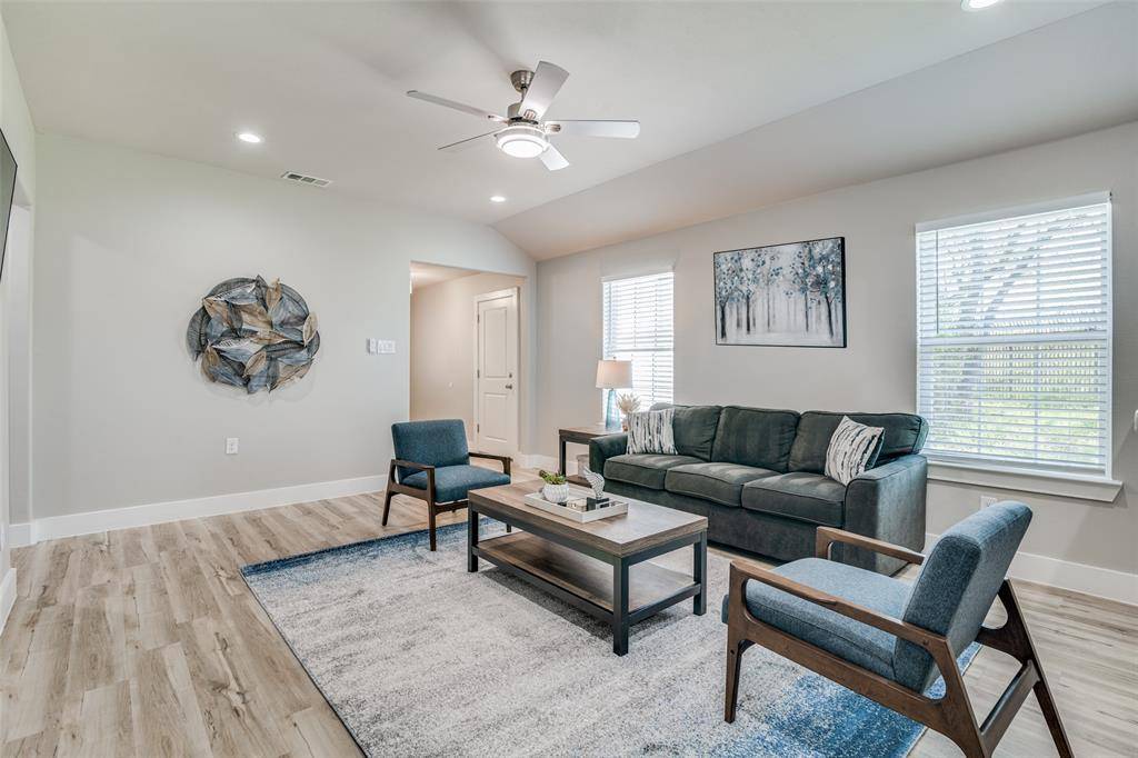 2845 Oakdale Street, Dallas, TX 75215