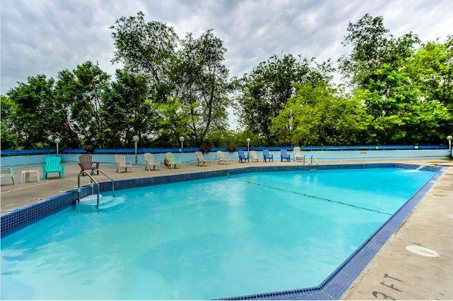 70 Cambridge AVE #20, Toronto E03, ON M4K 2L5