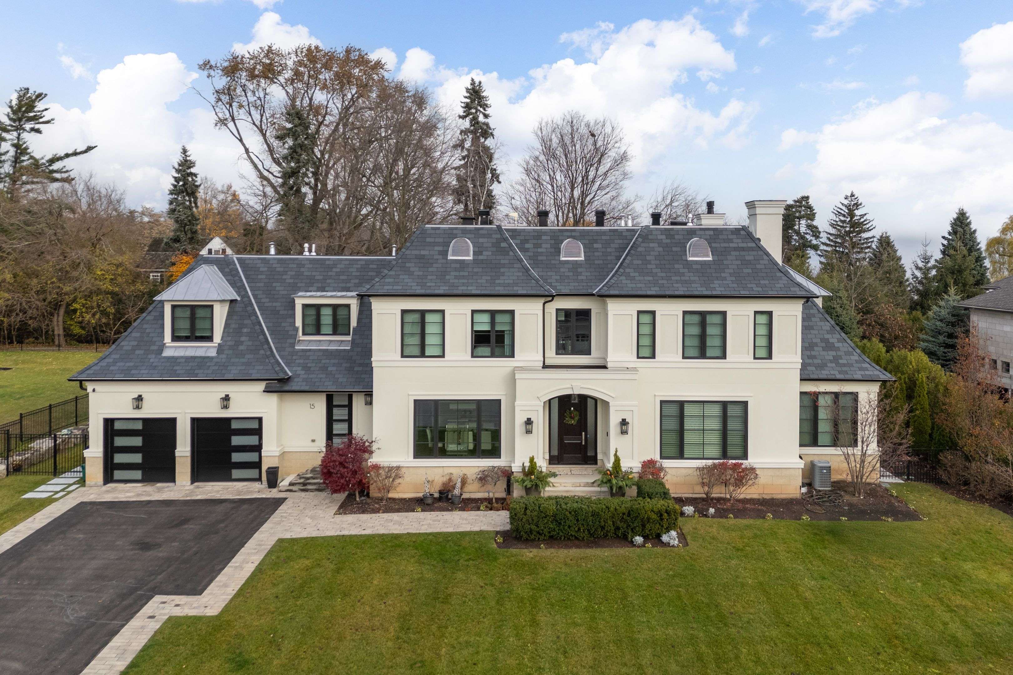 15 LAMBERT Common, Oakville, ON L6K 0H6