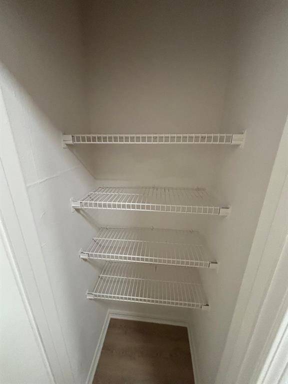 4800 W Lovers Lane #212, Dallas, TX 75209