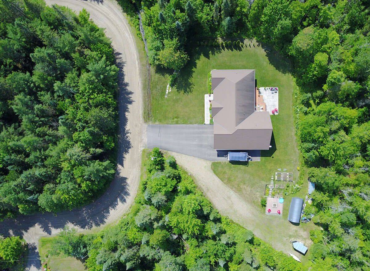 110 Monck SQ, Laurentian Hills, ON K0J 1P0