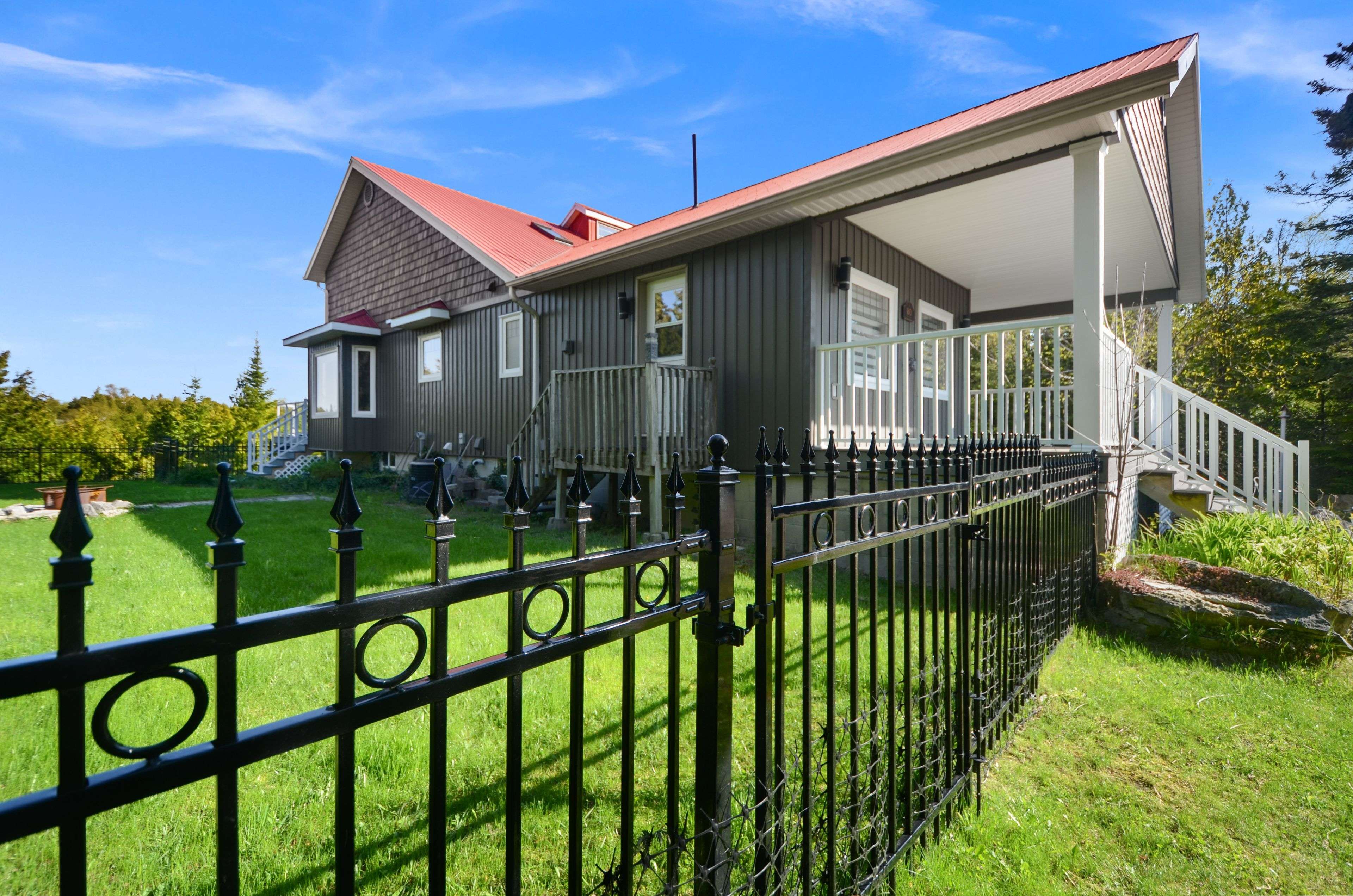 80 Corey CRES, Northern Bruce Peninsula, ON N0H 2R0