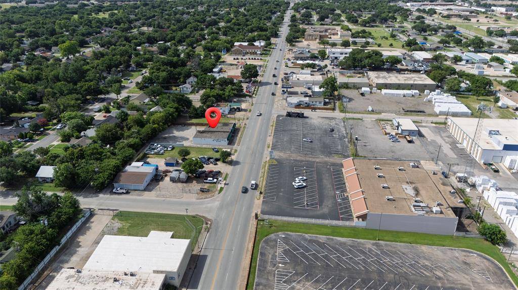 3717 Mccart Avenue, Fort Worth, TX 76110