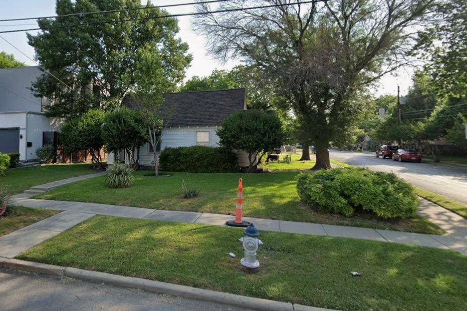 2302 Kirby Street, Dallas, TX 75204