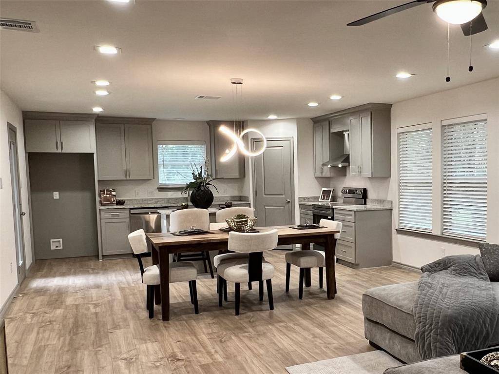 1438 E Waco Avenue, Dallas, TX 75216