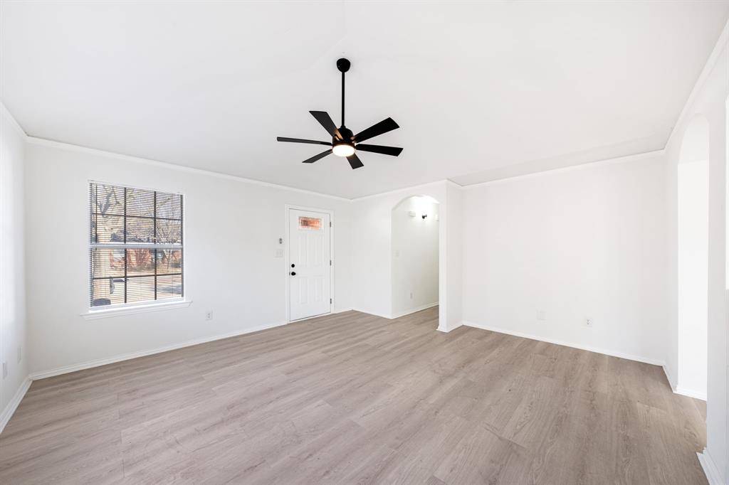 5312 El Torro Street, Dallas, TX 75236