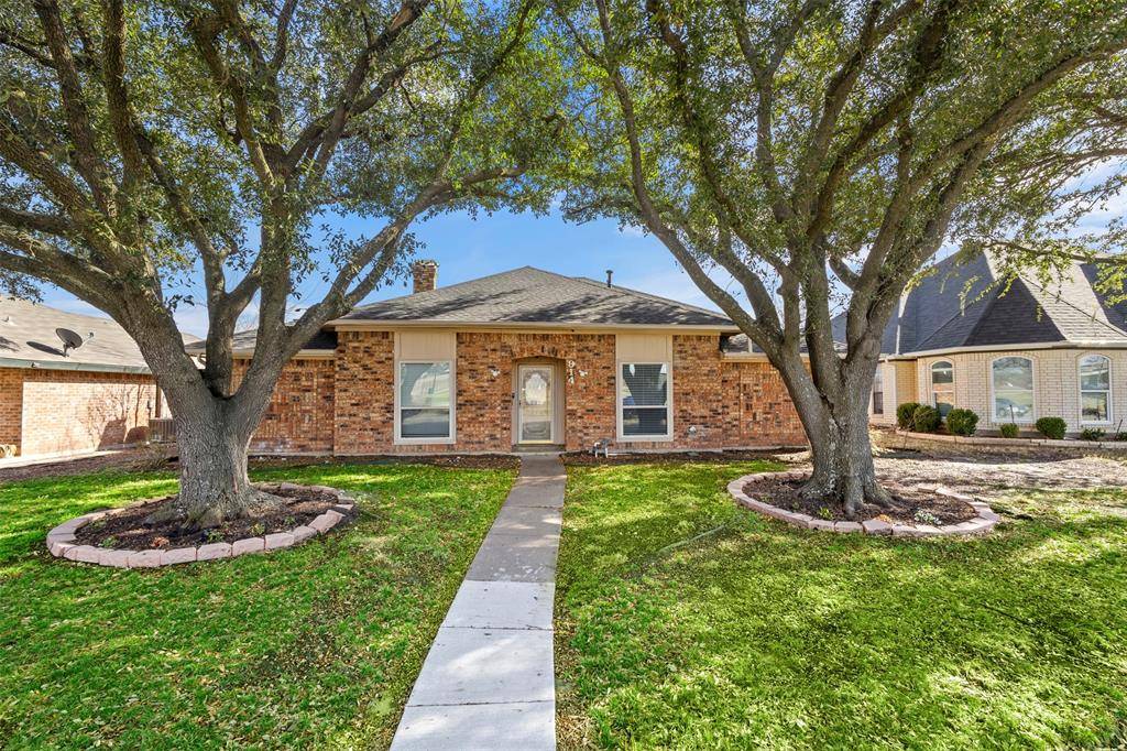 914 Green Canyon Drive, Mesquite, TX 75150