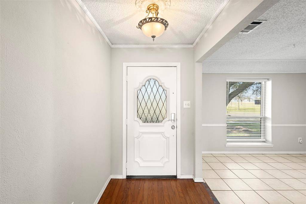 914 Green Canyon Drive, Mesquite, TX 75150