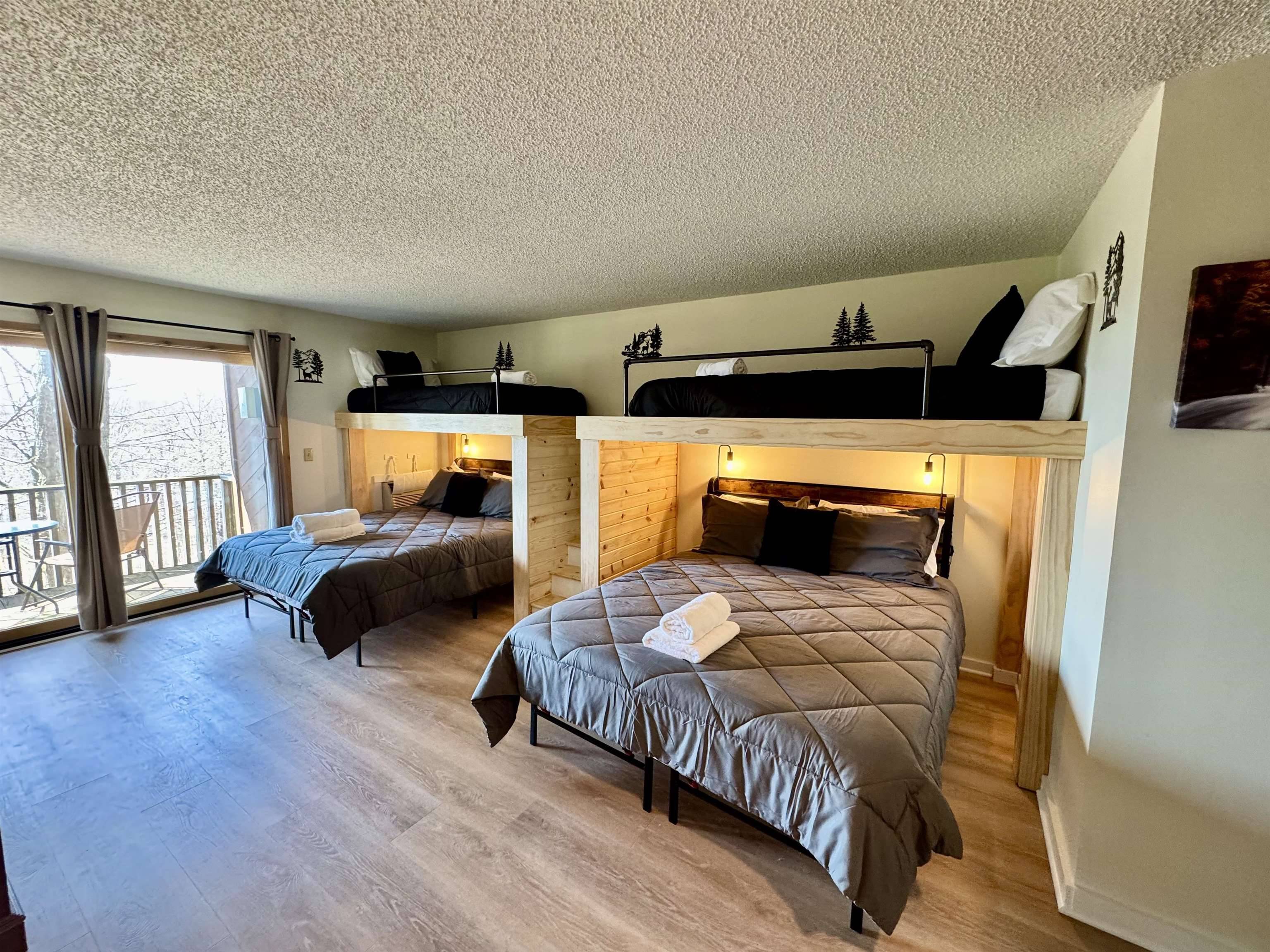 4673 N Crossover DR, Kearney Twp, MI 49615