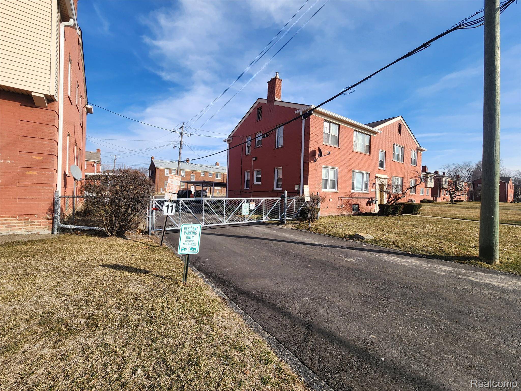 20248 Schaefer HWY, Detroit, MI 48235