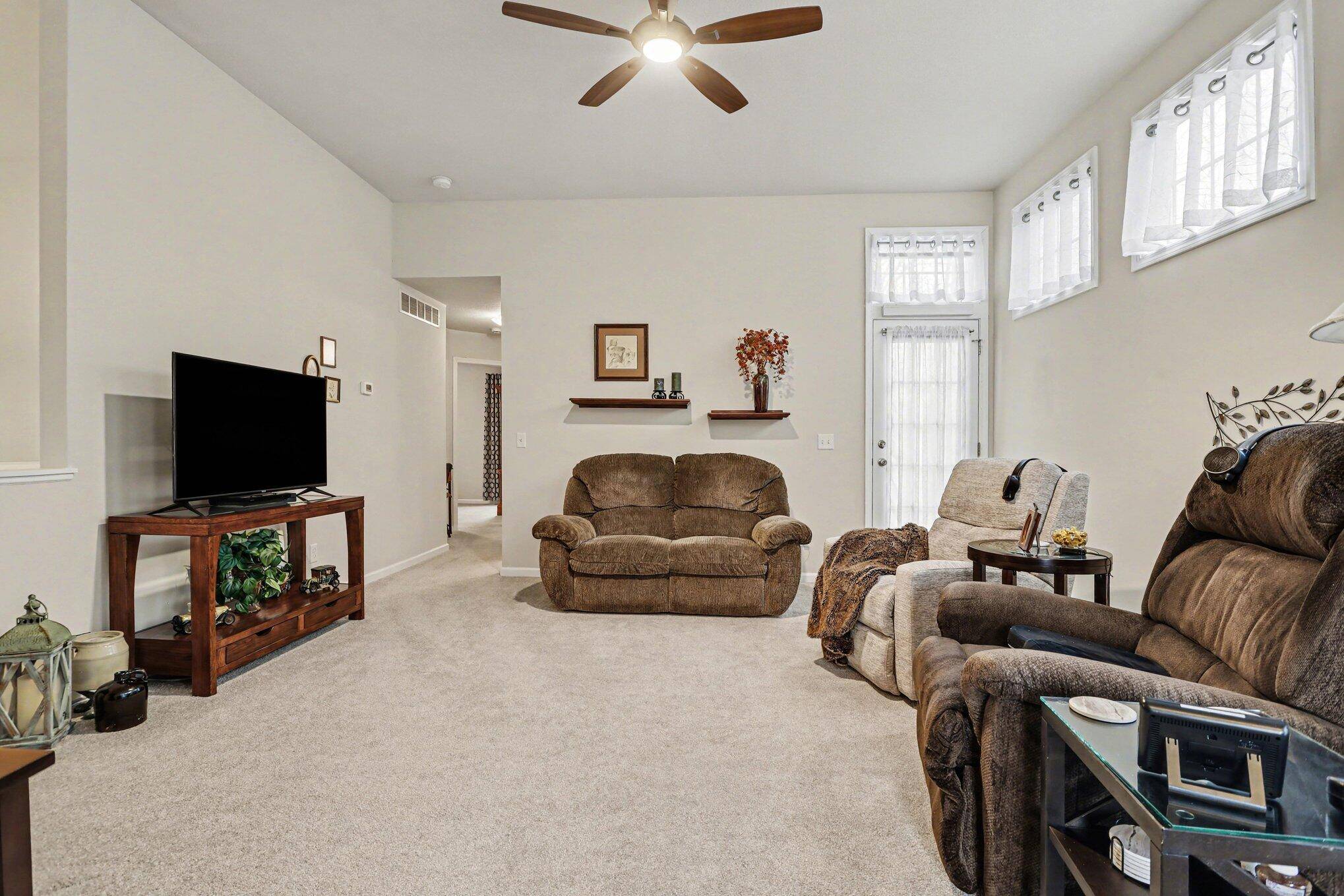 10475 Hammock CIR, Portage City, MI 49024