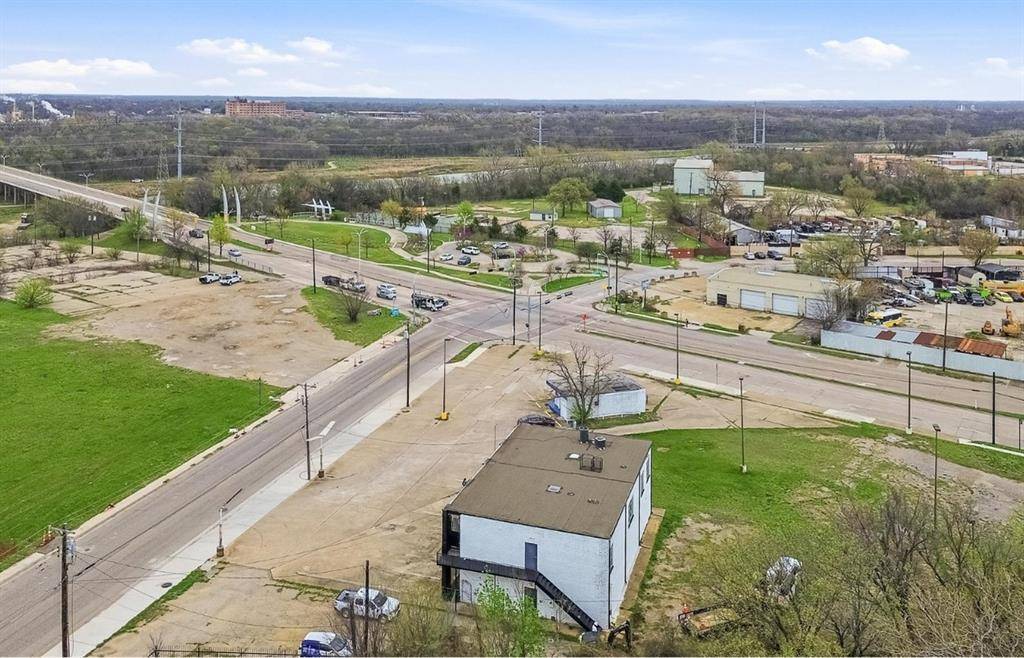 2908 E 11th Street, Dallas, TX 75203