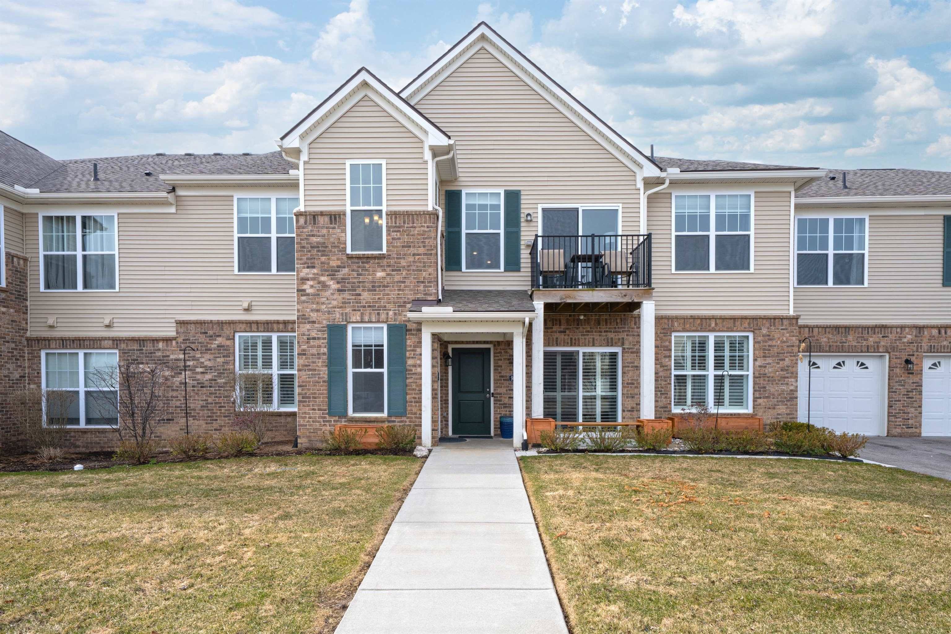 9836 Ridge Run ST, Hartland Twp, MI 48855