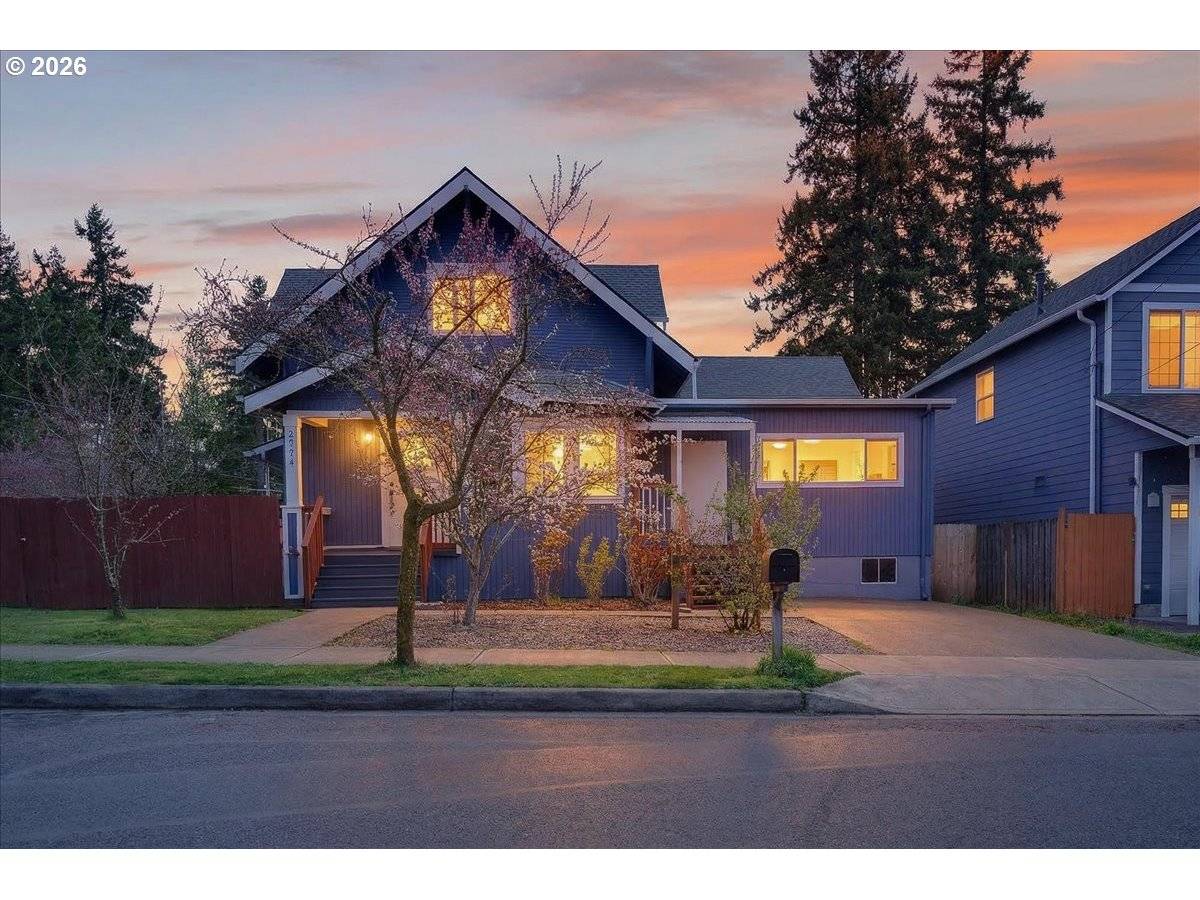 2704 SE 84TH AVE, Portland, OR 97266