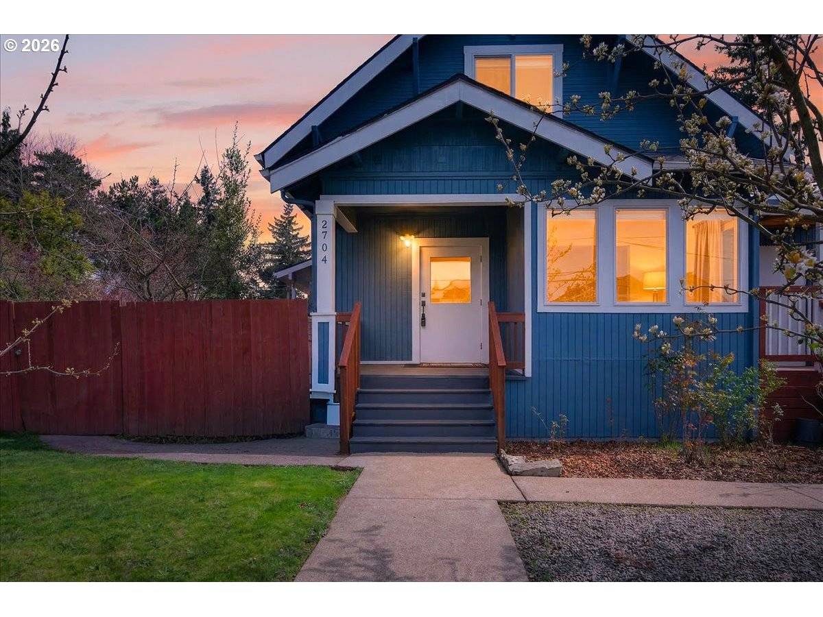 2704 SE 84TH AVE, Portland, OR 97266