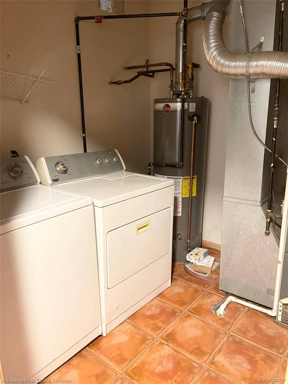 24002 Wedgewood CIR, Warren, MI 48091