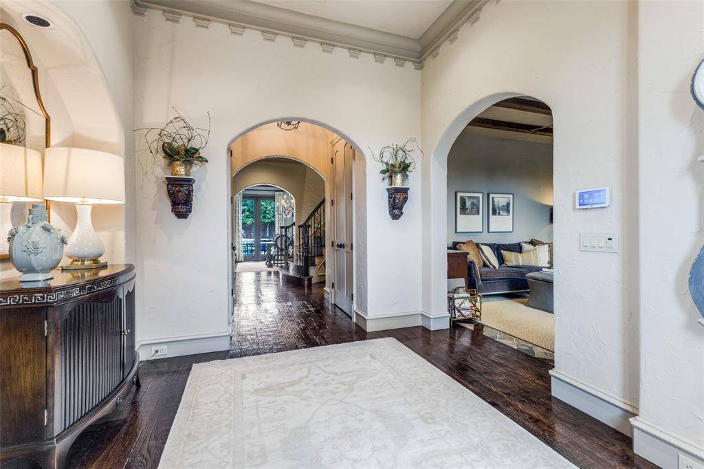 18 Kilchurn, Garland, TX 75044