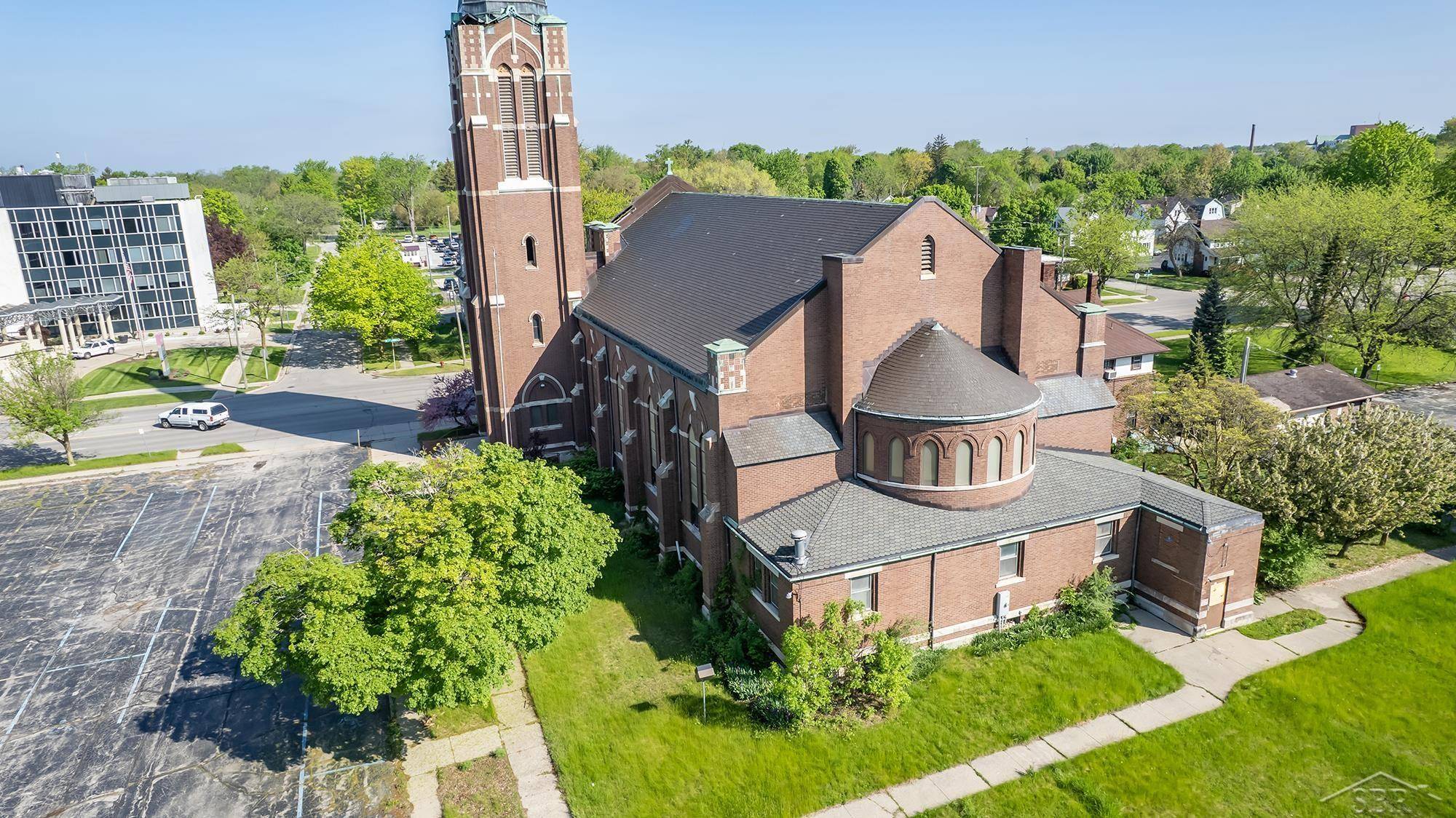 612 N Michigan AVE, Saginaw, MI 48602