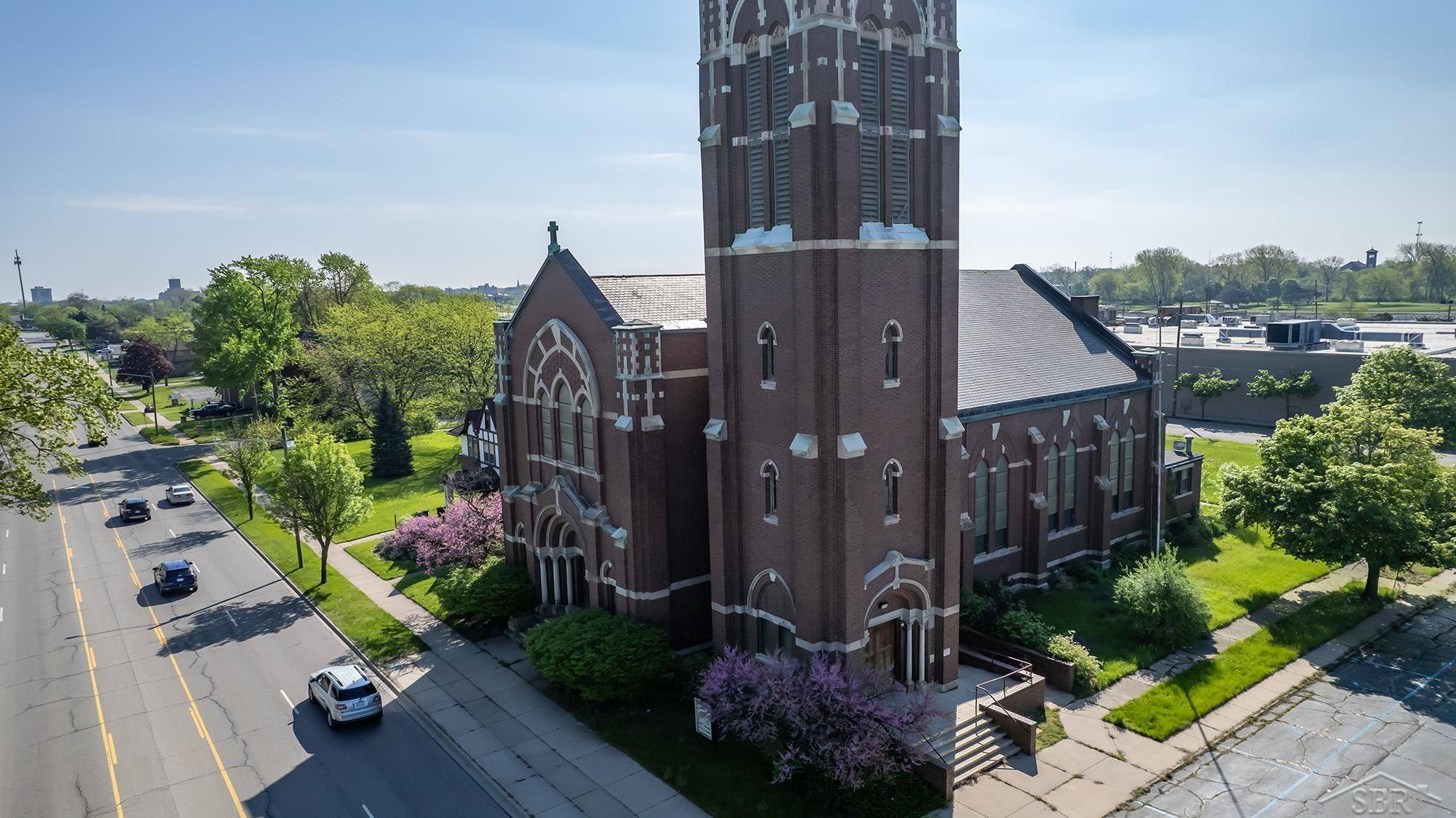 612 N Michigan AVE, Saginaw, MI 48602