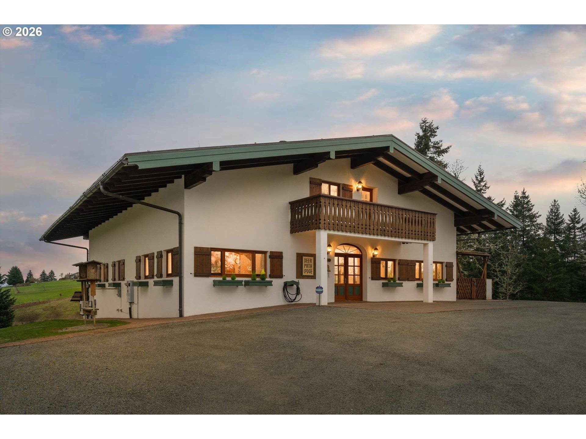 2550 STILES RD, Dallas, OR 97338