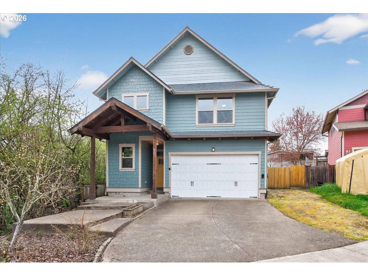 561 N DECLARATION DR, Carlton, OR 97111