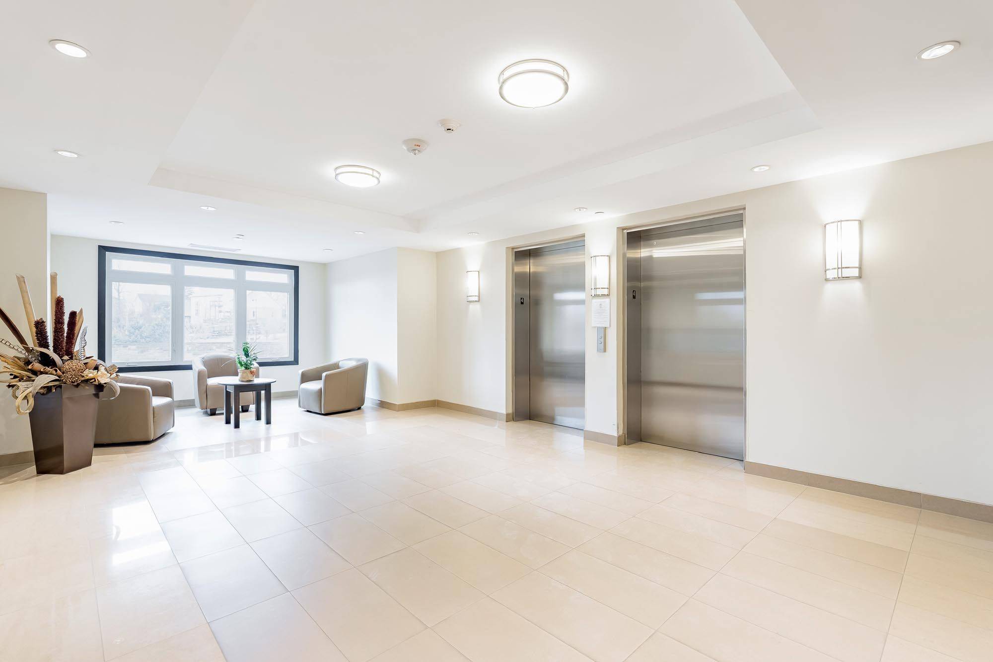 149 Church ST #418, King, ON L0G 1T0