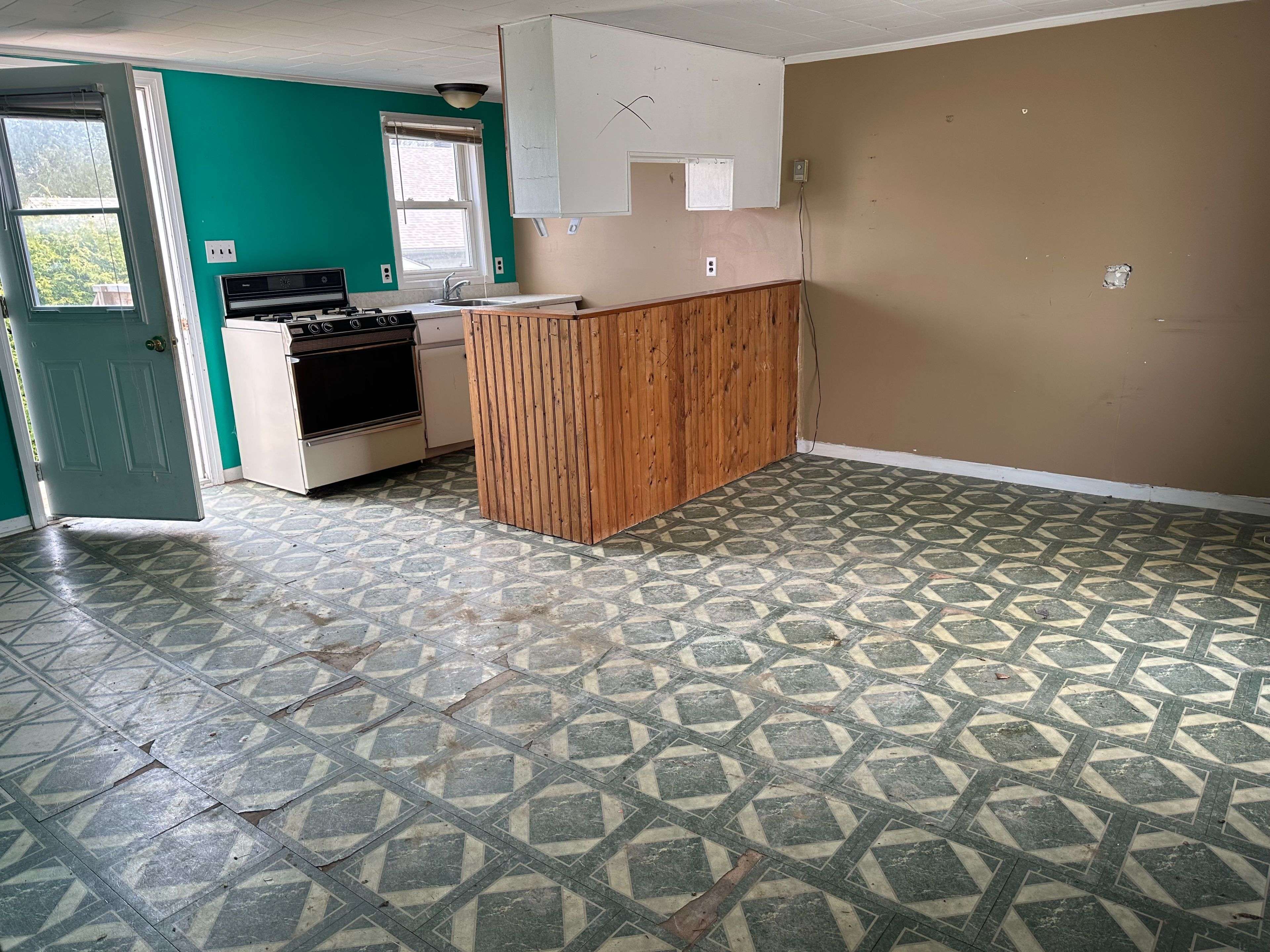 23 WHELAN ST S, Westport, ON K0G 1X0