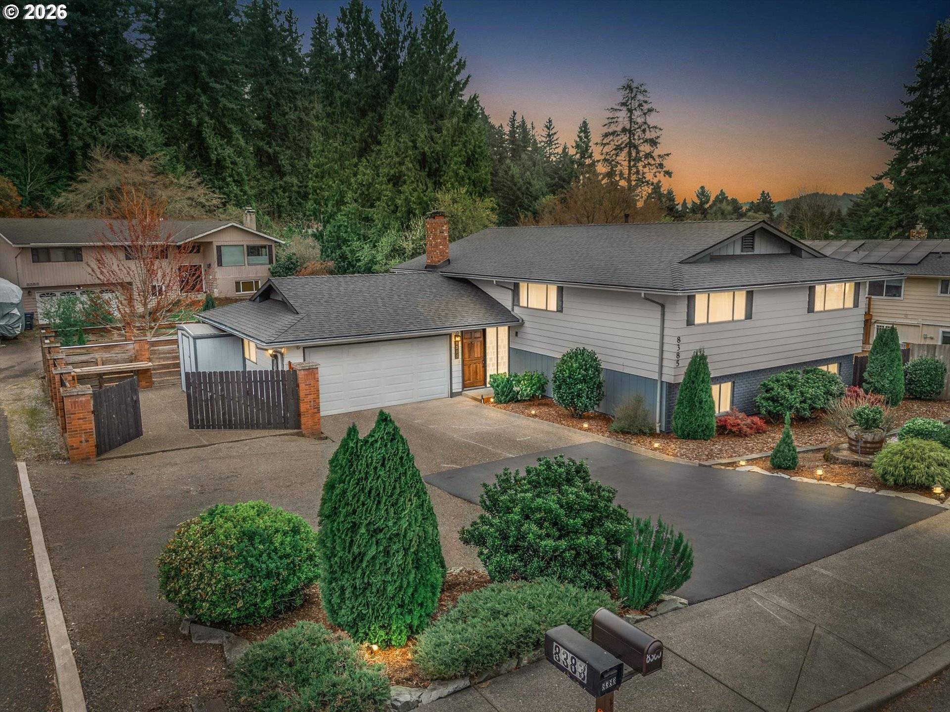 8385 CASON RD, Gladstone, OR 97027