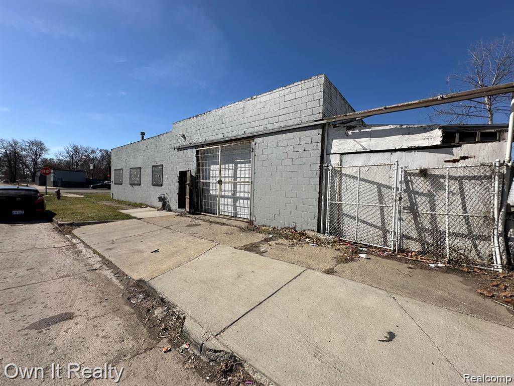 14400 JOY RD, Detroit, MI 48228