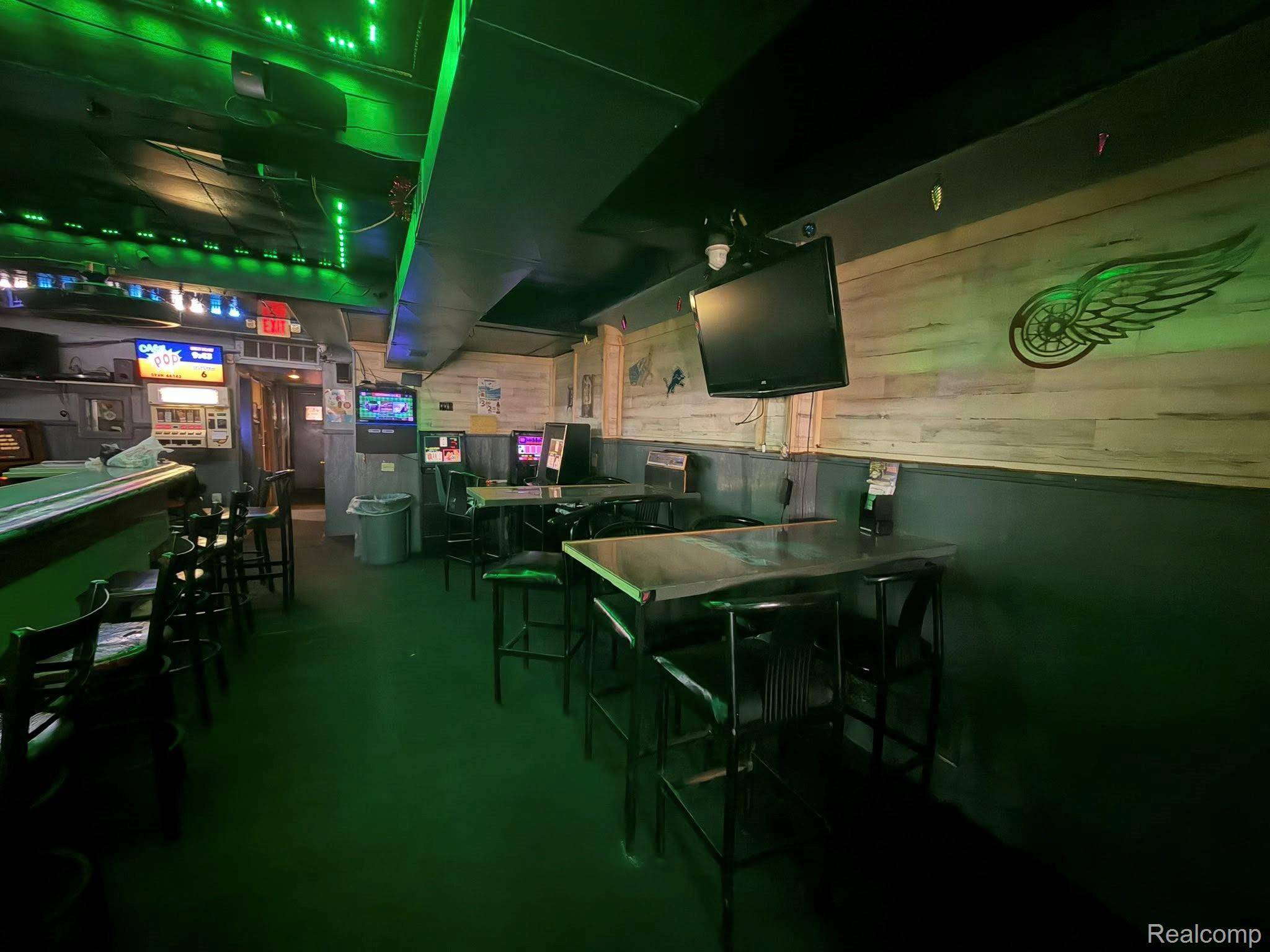 19430 W Warren AVE, Detroit, MI 48228