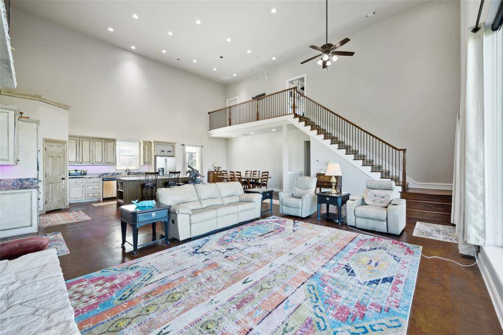 1909 Mount Mckinley Place, Cedar Hill, TX 75104