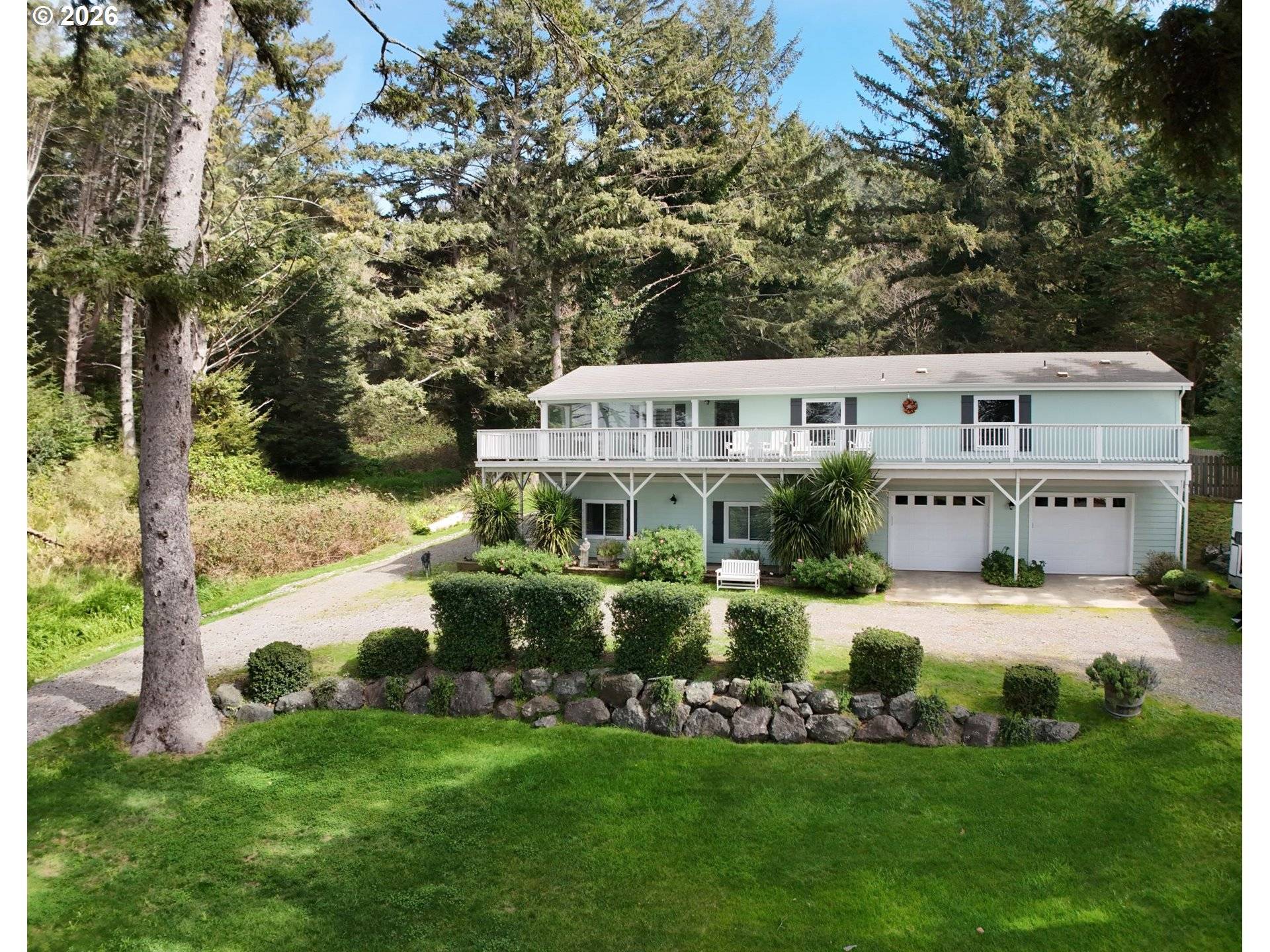 30339 HILLSIDE TER, Gold Beach, OR 97444