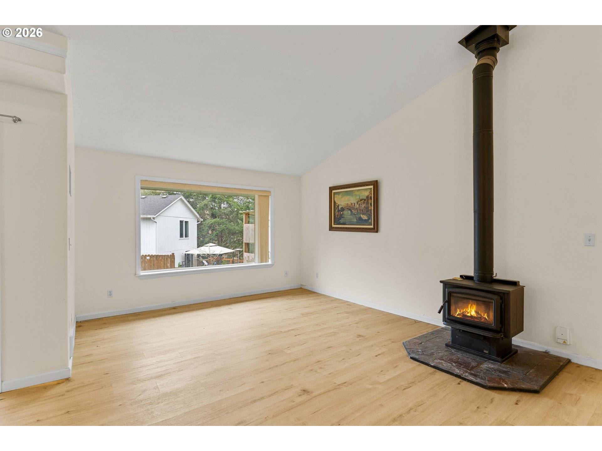 720 SW PIONEER CT, Willamina, OR 97396