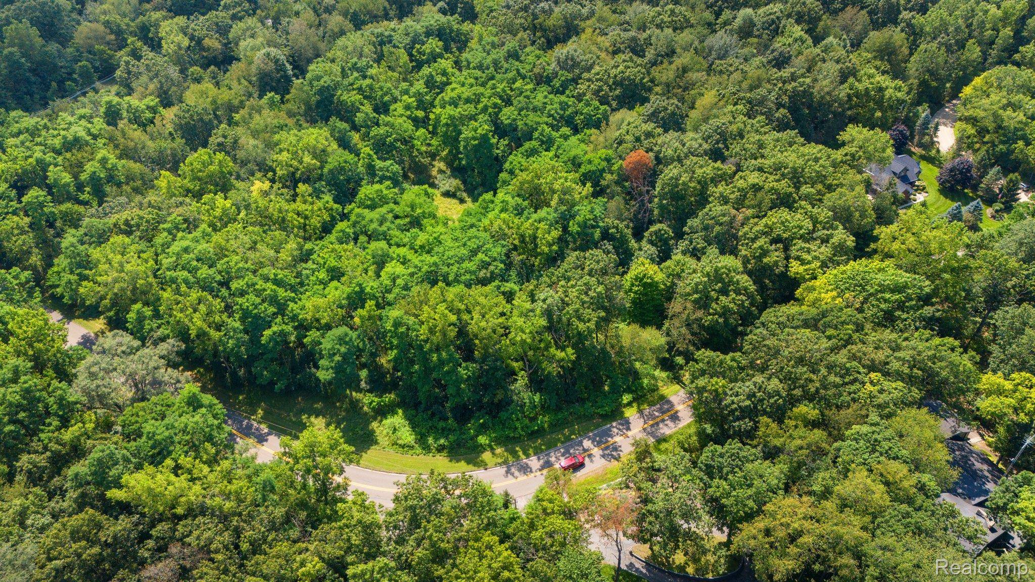 00001 LEDGEWOOD DR, Tyrone Township, MI 48430