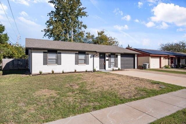 802 Las Palmas Drive, Grand Prairie, TX 75052