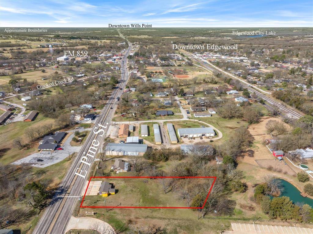 705 E Pine Street, Edgewood, TX 75117