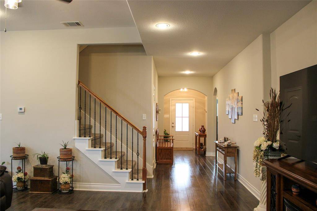 510 Ellis Place Drive, Greenville, TX 75402