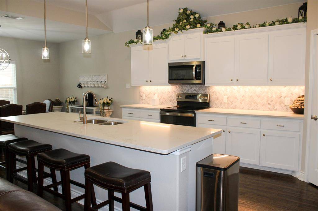 510 Ellis Place Drive, Greenville, TX 75402