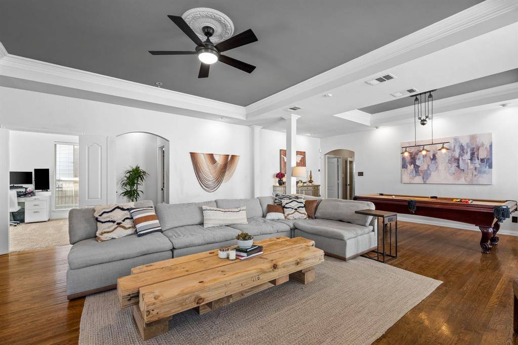 6405 E Grand Avenue, Dallas, TX 75223