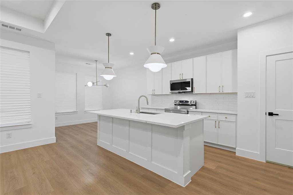 4618 Spring Garden Street, Dallas, TX 75215