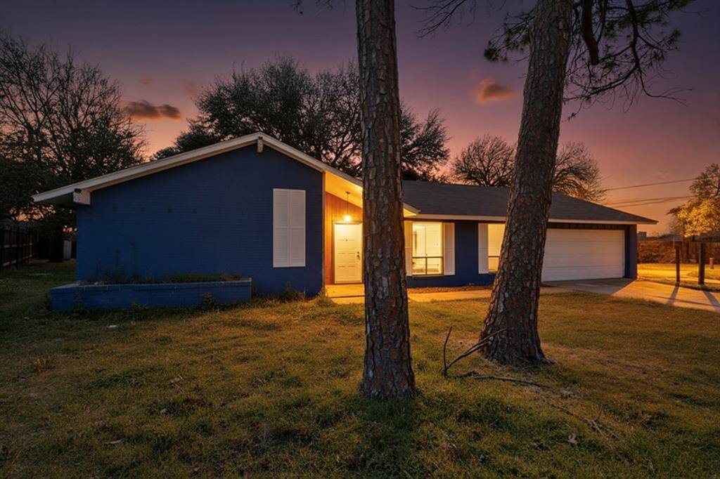 400 Casa Bello Court, Irving, TX 75062