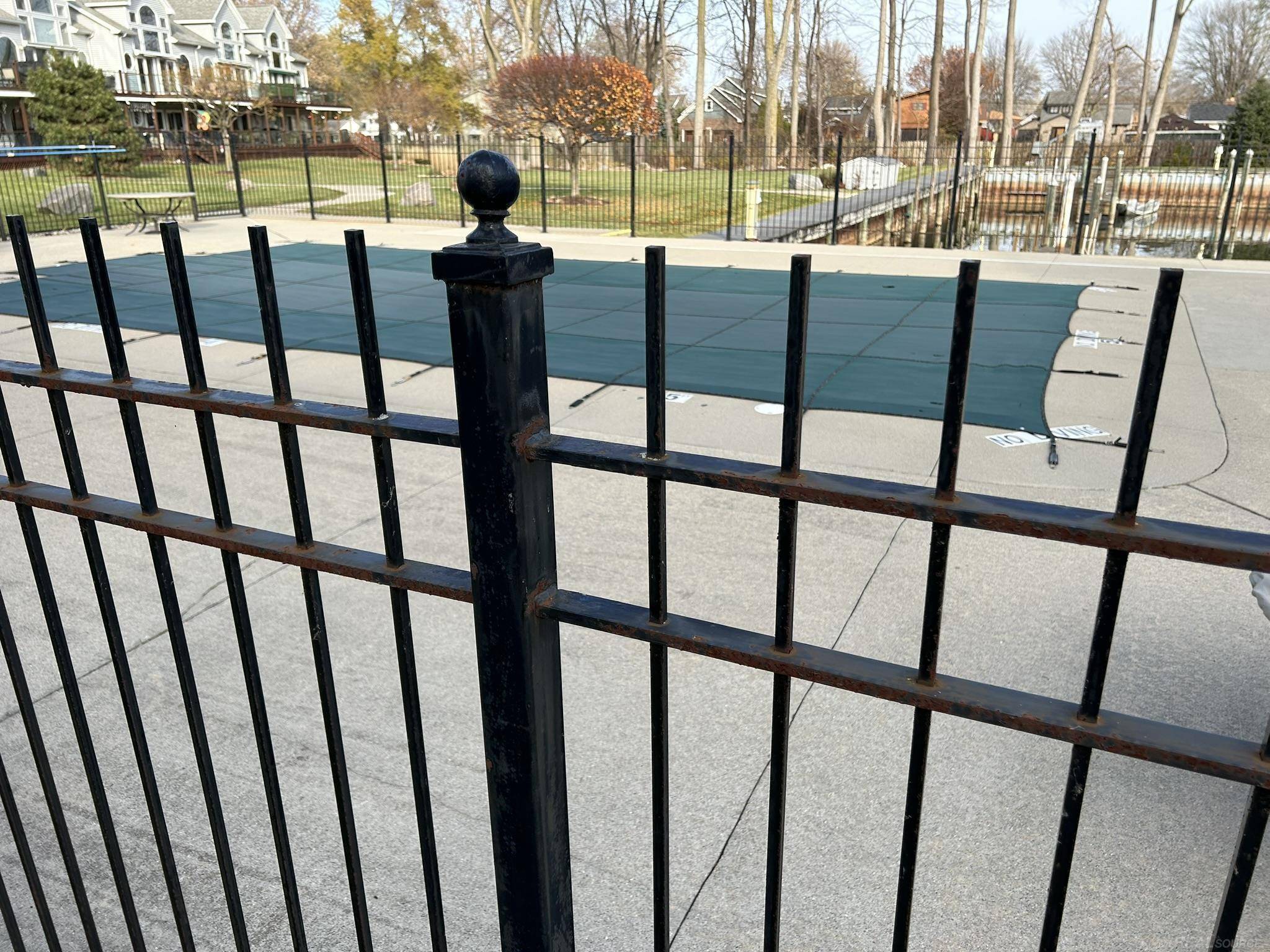 37848 Jefferson AVE, Harrison Twp, MI 48045