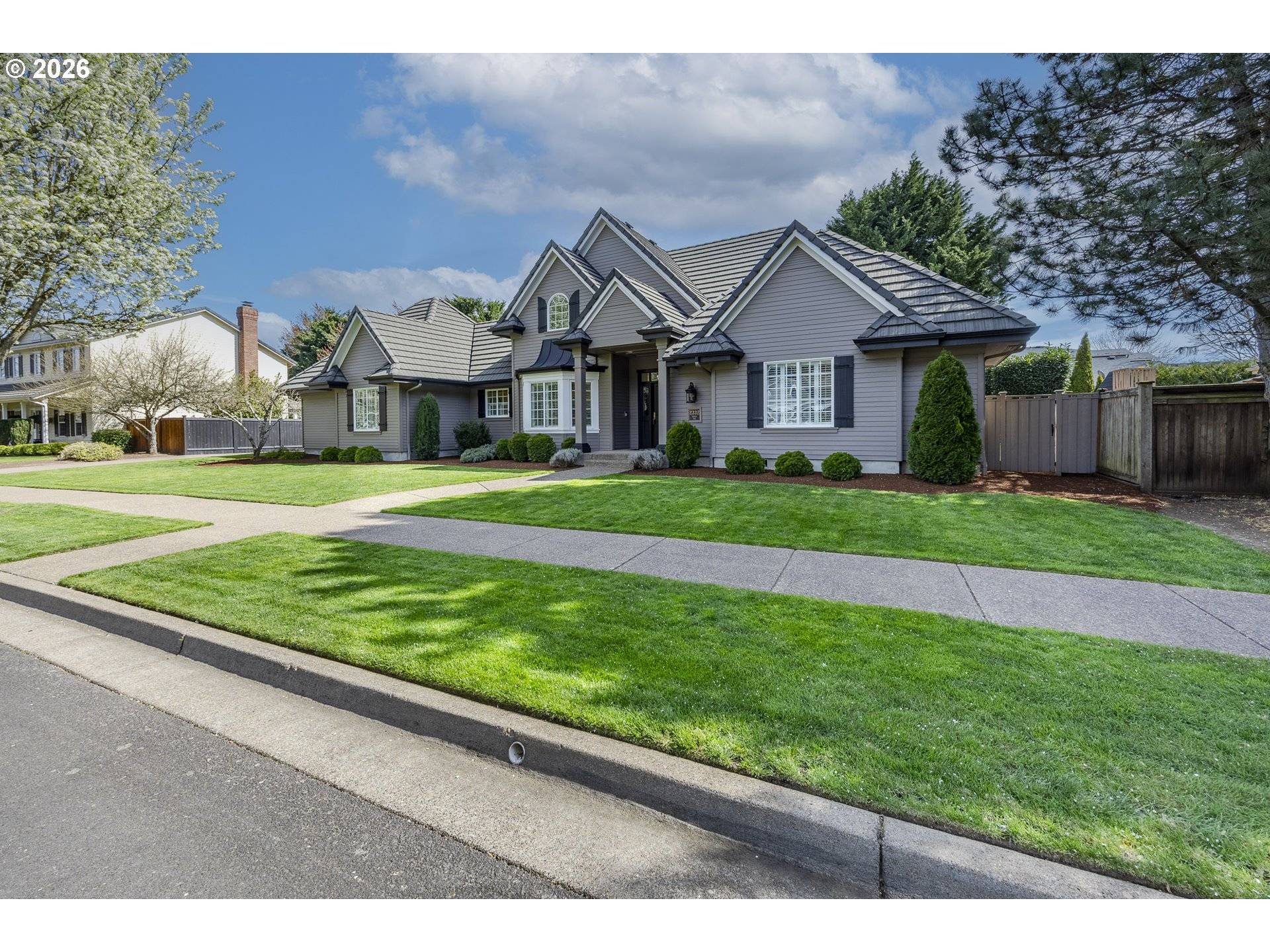 2332 DEVON AVE, Eugene, OR 97408