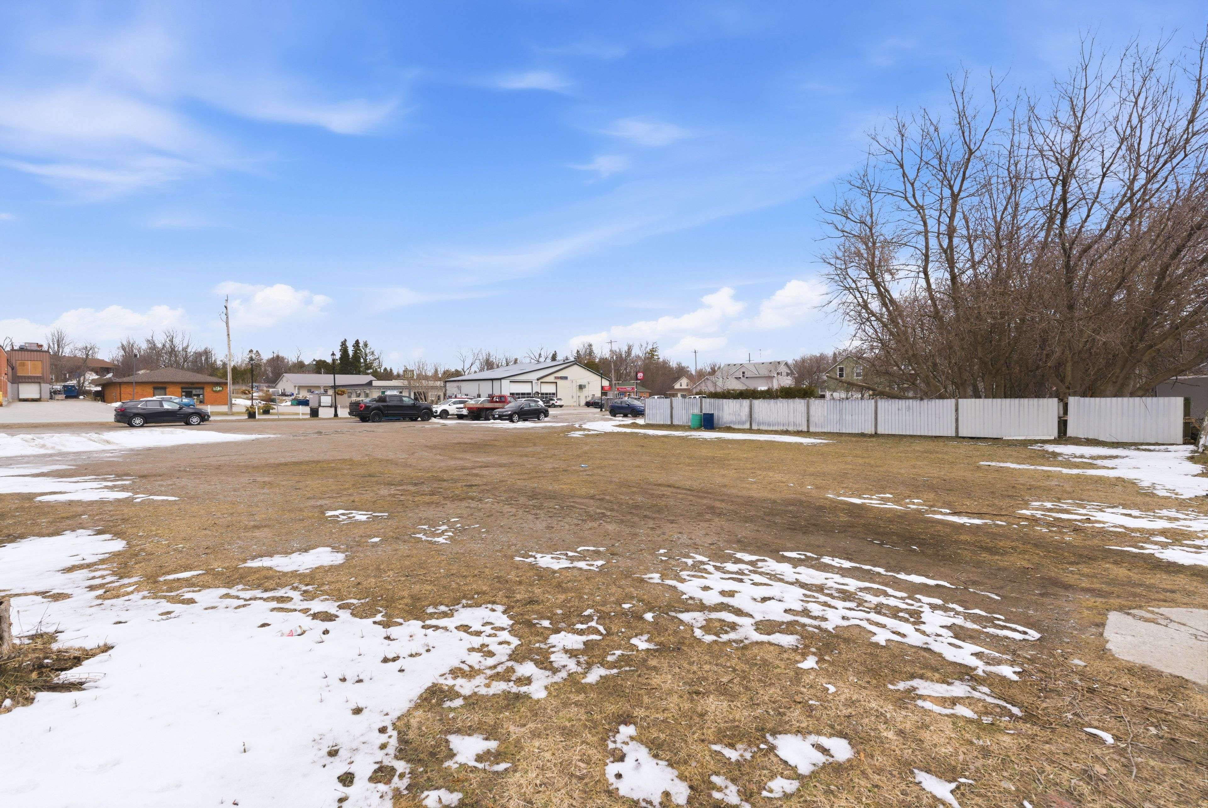 3-5 Centre ST, Cavan Monaghan, ON L0A 1G0